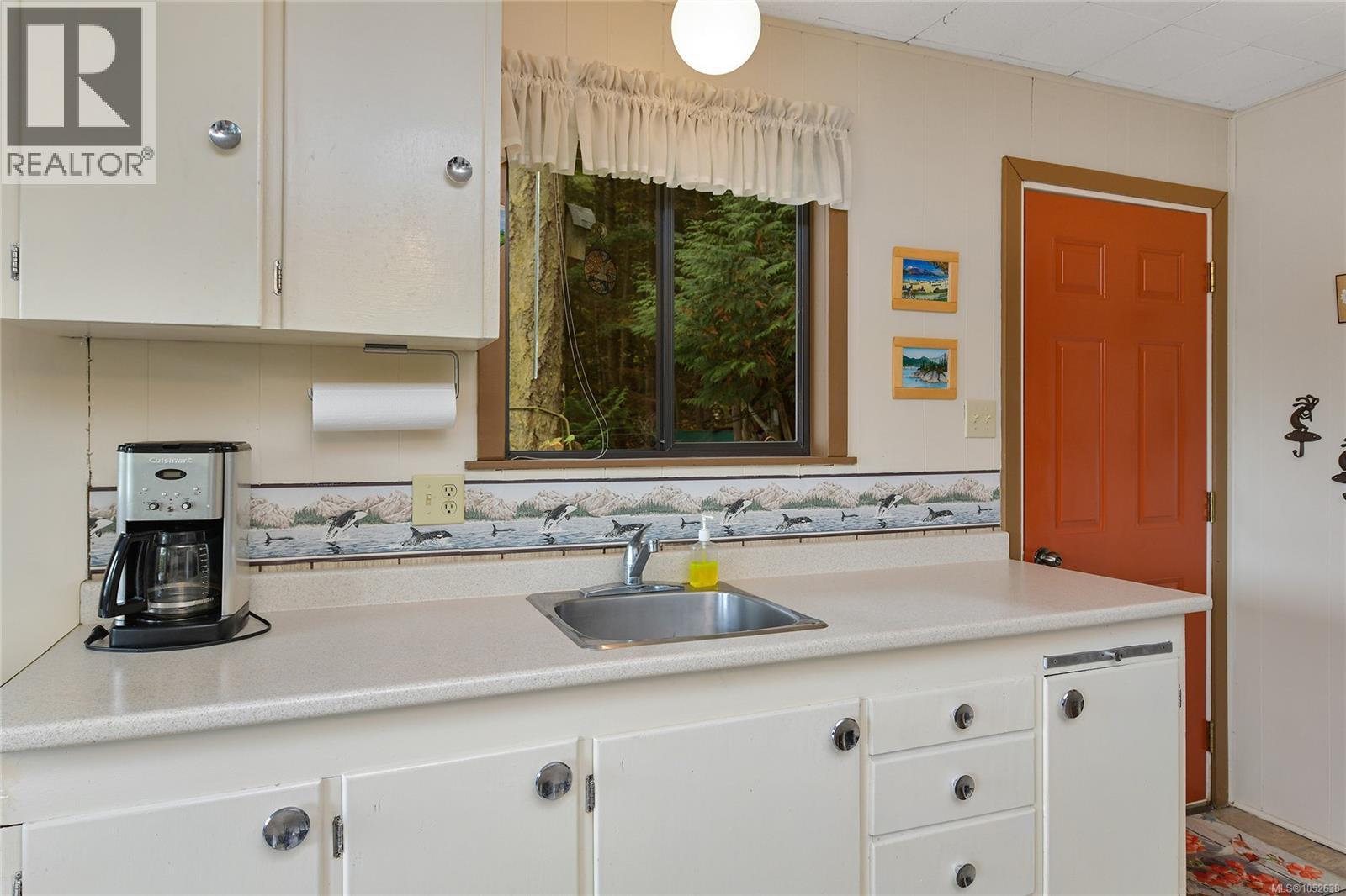 706 Horton Bay Rd