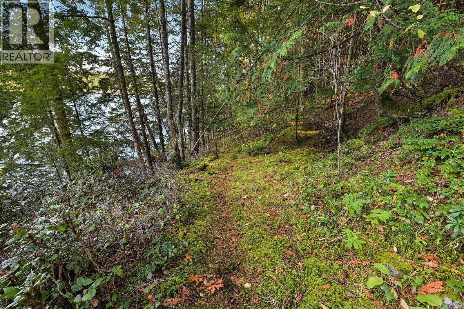 706 Horton Bay Rd