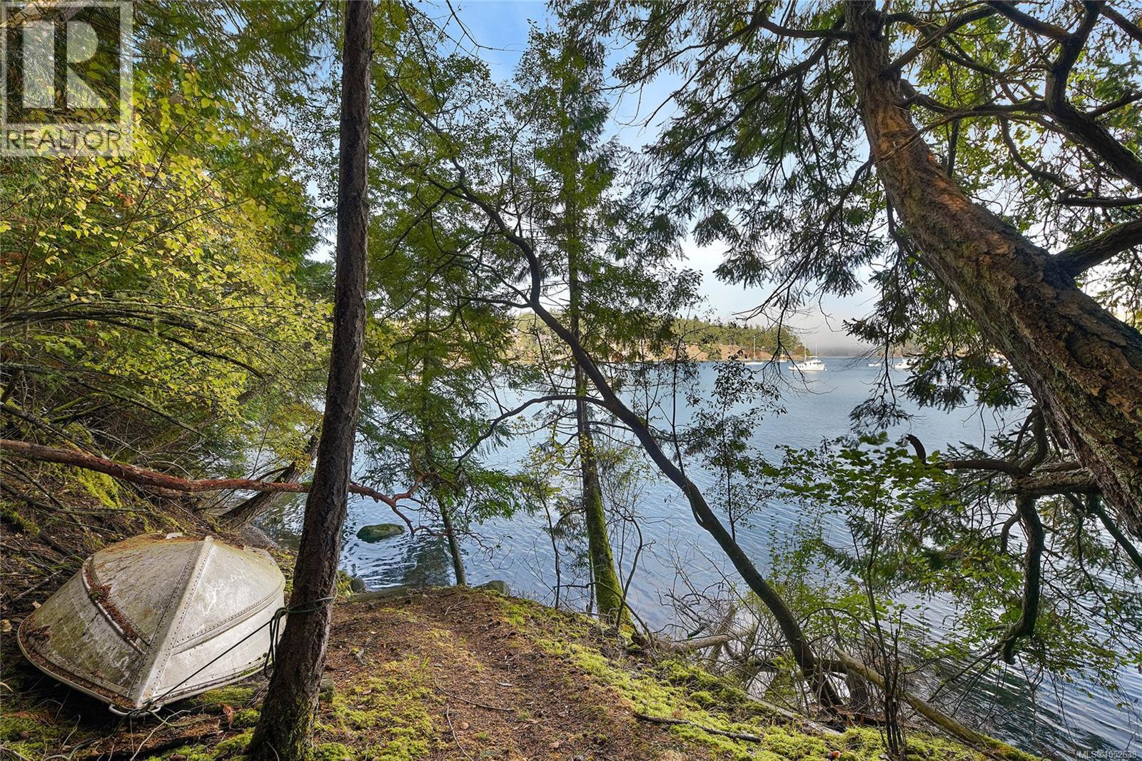 706 Horton Bay Rd