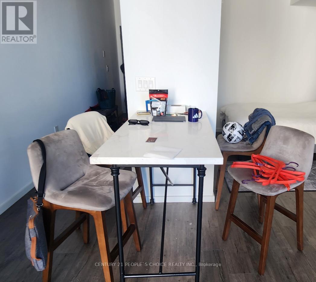 614 - 21 Lawren Harris Square, Toronto, Ontario  M5A 0T4 - Photo 7 - C14098774
