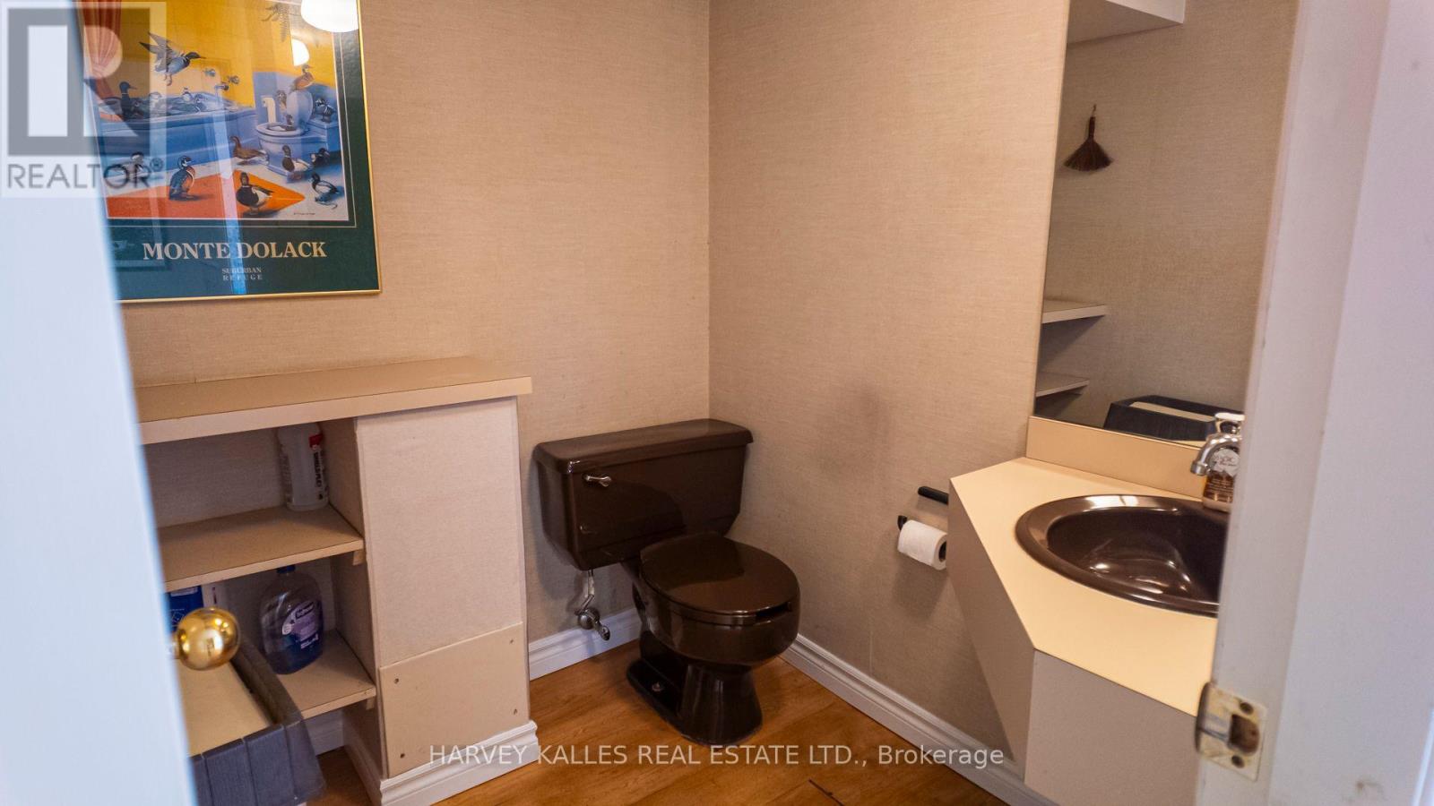 137 Sheppard Avenue E, Toronto, Ontario  M2N 3A6 - Photo 15 - C14098972