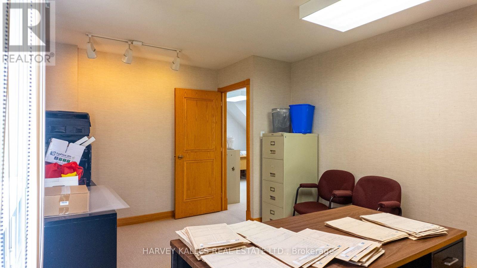 137 Sheppard Avenue E, Toronto, Ontario  M2N 3A6 - Photo 7 - C14098972