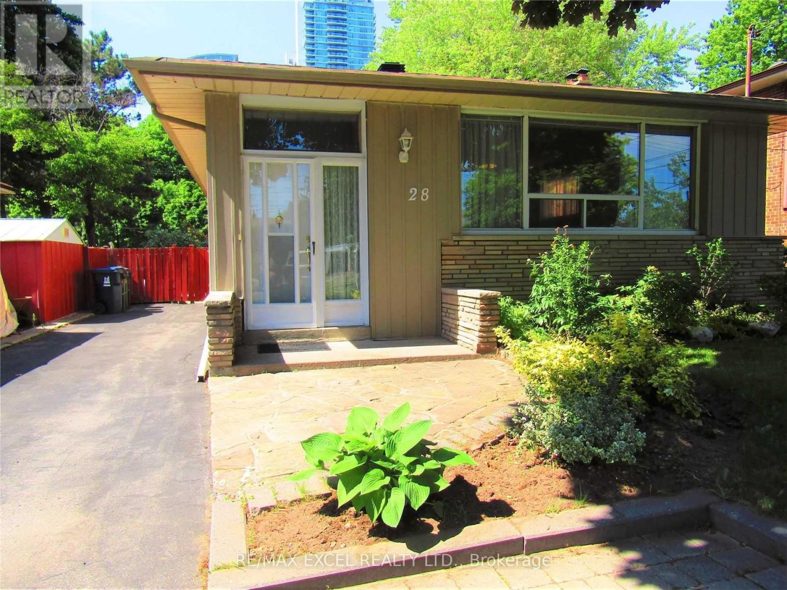 MAIN - 28 ASPENDALE DRIVE