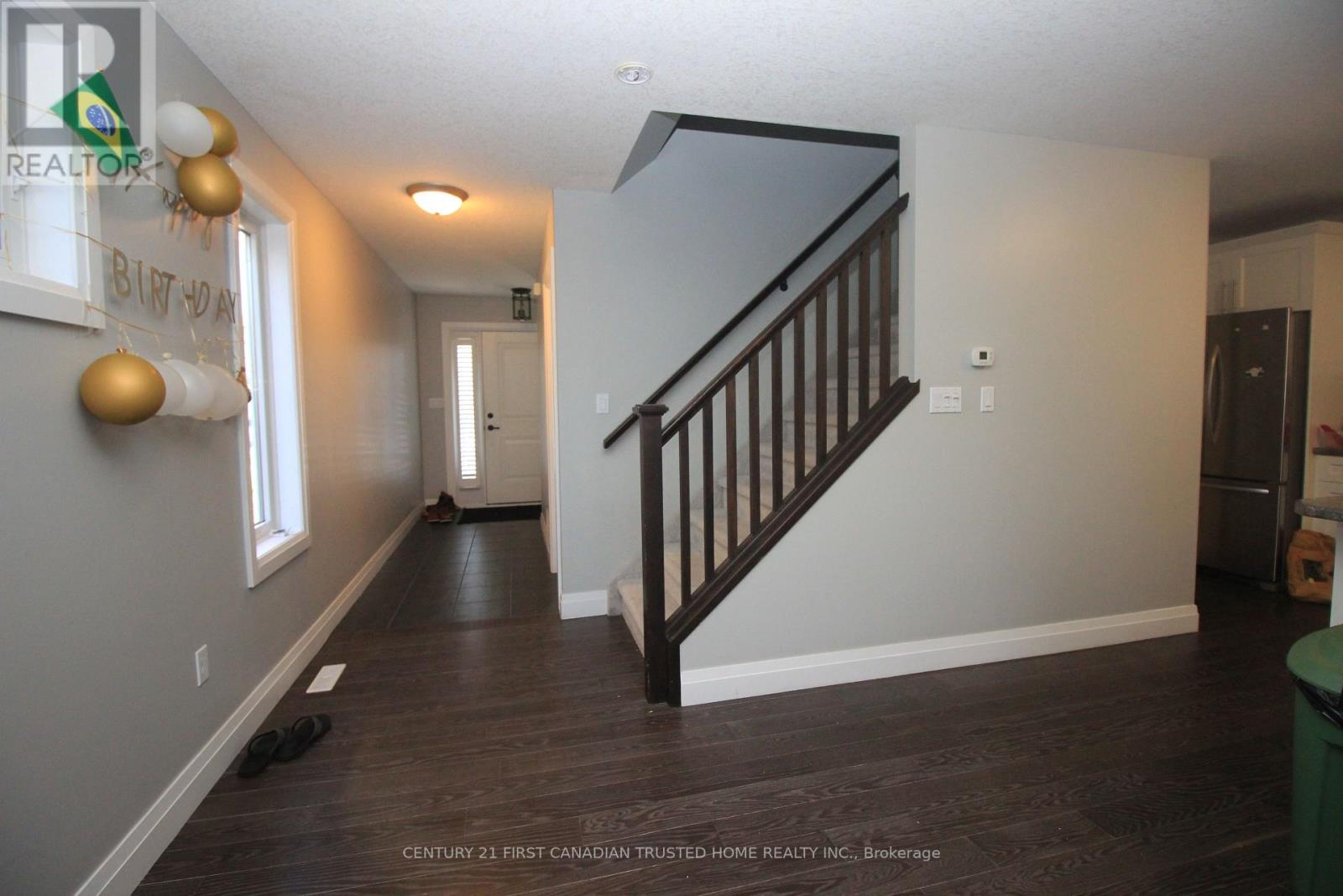 6832 Vallas Circle, London South, Ontario N6P 0B5 - Photo 11 - X14098952