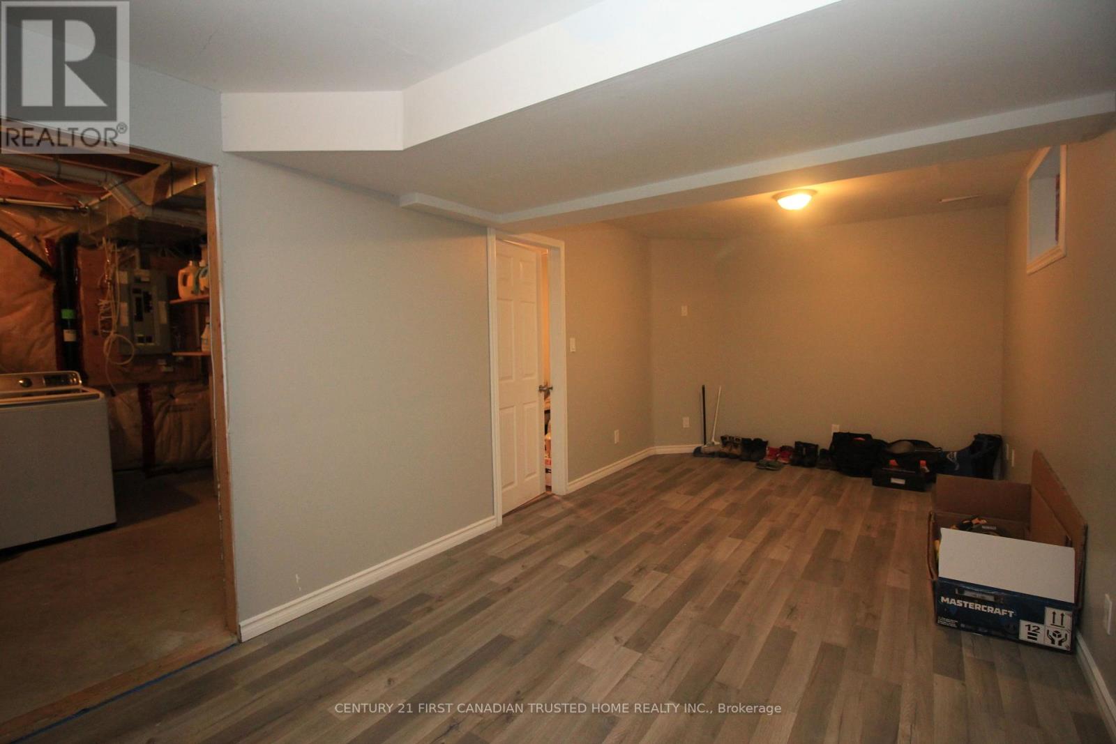 6832 Vallas Circle, London South, Ontario N6P 0B5 - Photo 23 - X14098952