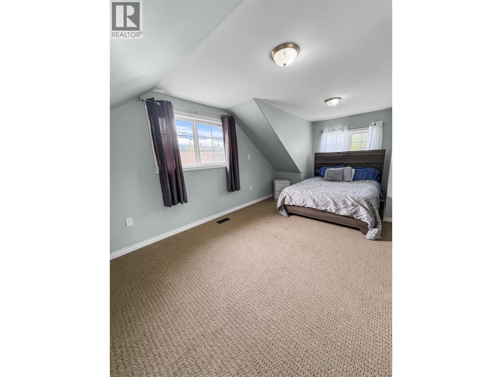 73 Brant Street, Kitimat, British Columbia  V8C 1R5 - Photo 3 - R3176405