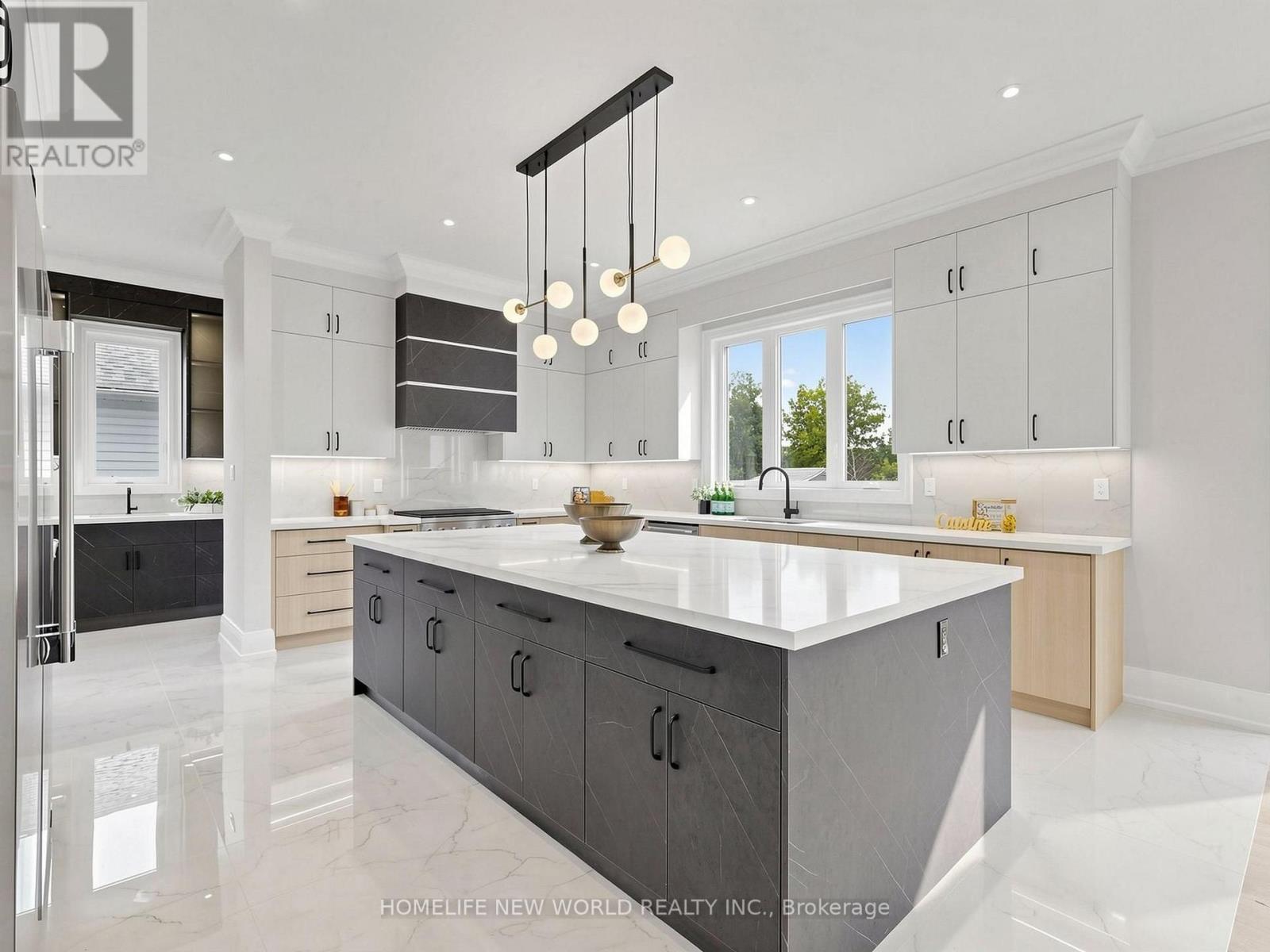 58 May Avenue, East Gwillimbury (Sharon), Ontario  L0G 1V0 - Photo 13 - N14098758