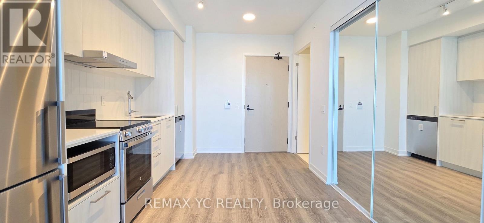 2805 - 195 Commerce Street, Vaughan, Ontario  L4K 0P9 - Photo 3 - N14098842