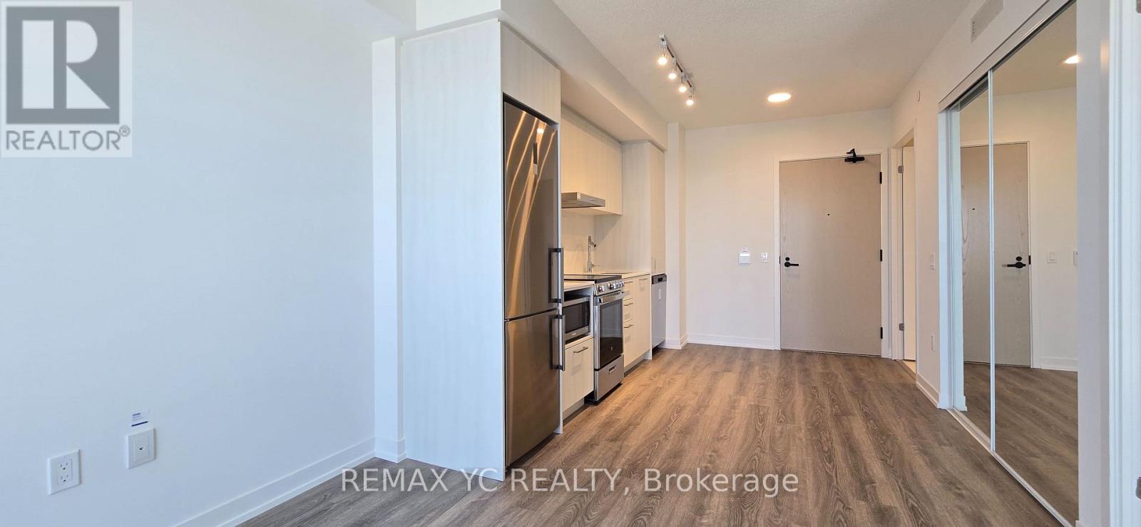 2805 - 195 Commerce Street, Vaughan, Ontario  L4K 0P9 - Photo 4 - N14098842