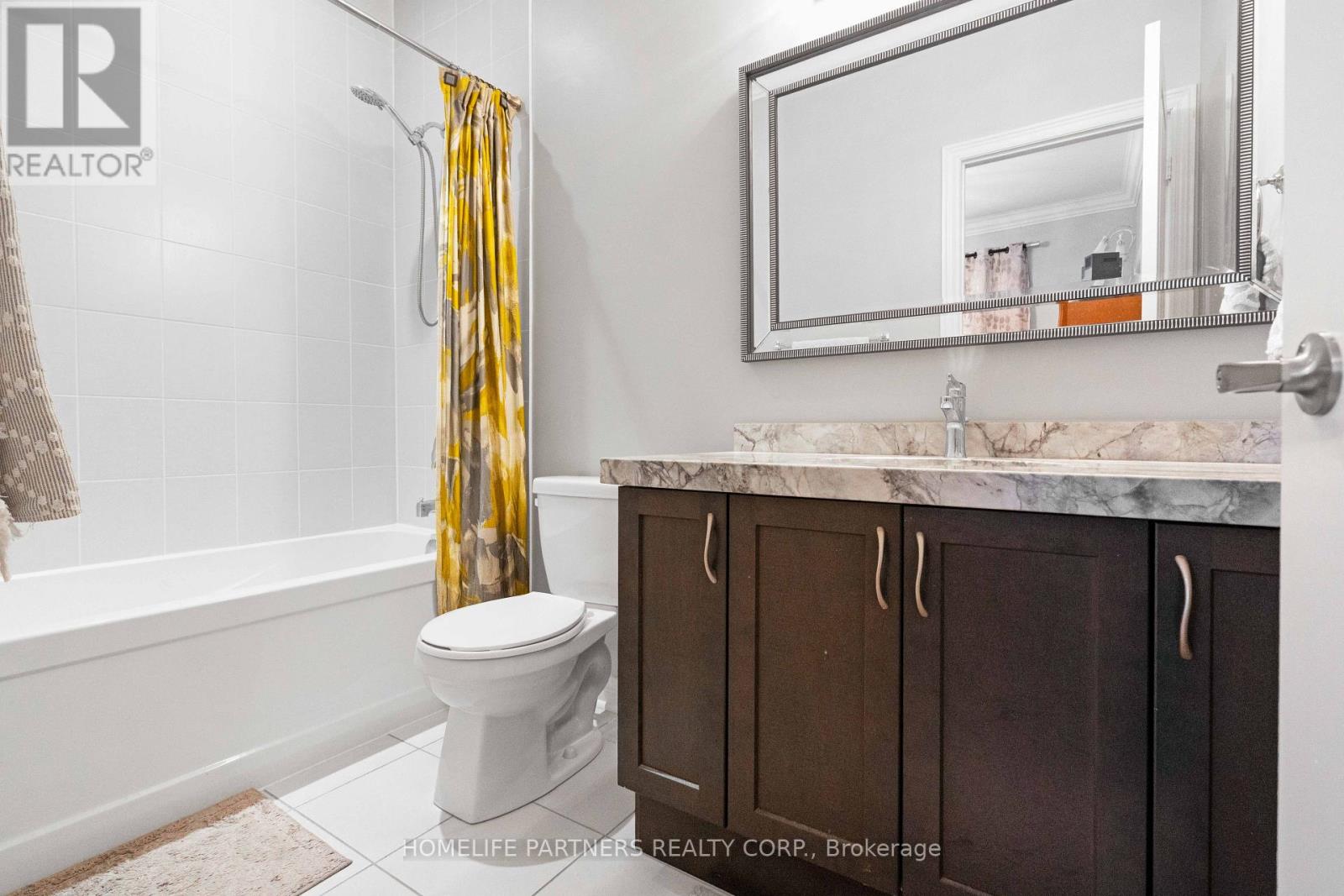 88 Inverness Way, Bradford West Gwillimbury, Ontario  L3Z 0W5 - Photo 7 - N14098940