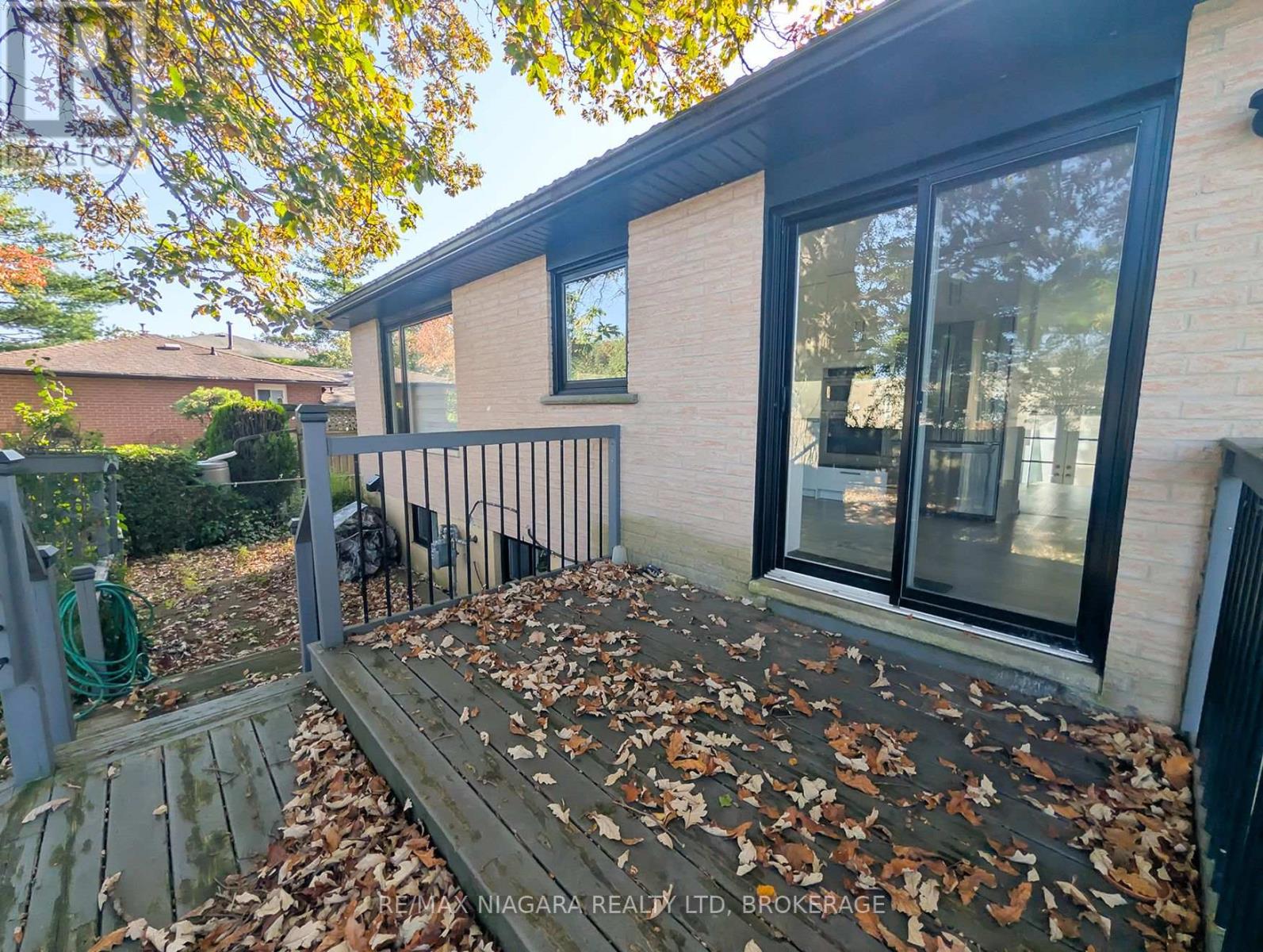 2474 Bridge Road, Oakville, Ontario  L6L 2H2 - Photo 26 - W14098822