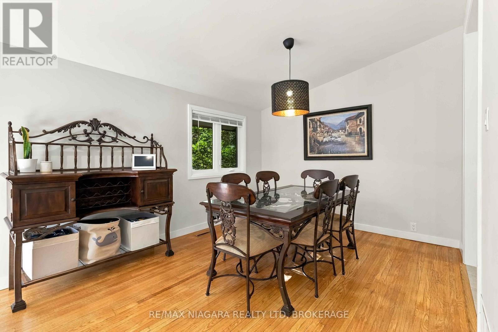 Main - 1852 Truscott Drive, Mississauga, Ontario  L5J 2A2 - Photo 10 - W14098872