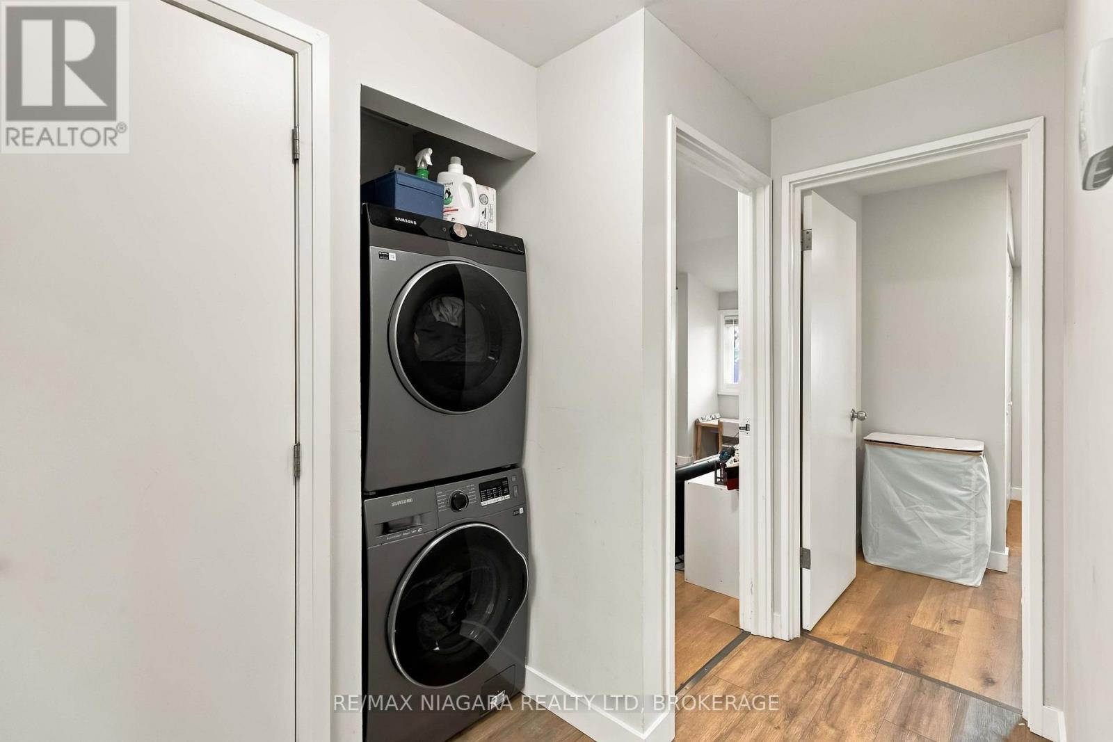Main - 1852 Truscott Drive, Mississauga, Ontario  L5J 2A2 - Photo 22 - W14098872