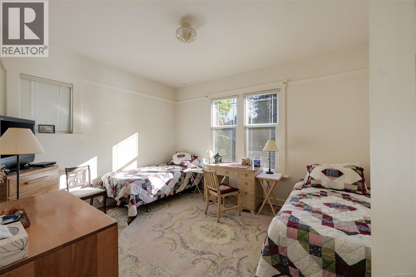 145 Beechwood Ave