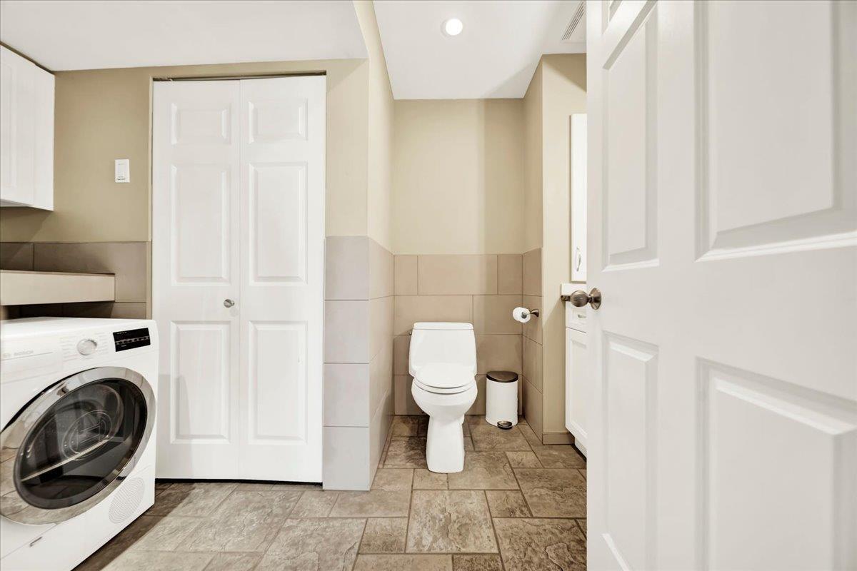18143 57a Avenue, Surrey, British Columbia  V3S 1J7 - Photo 33 - R3176853