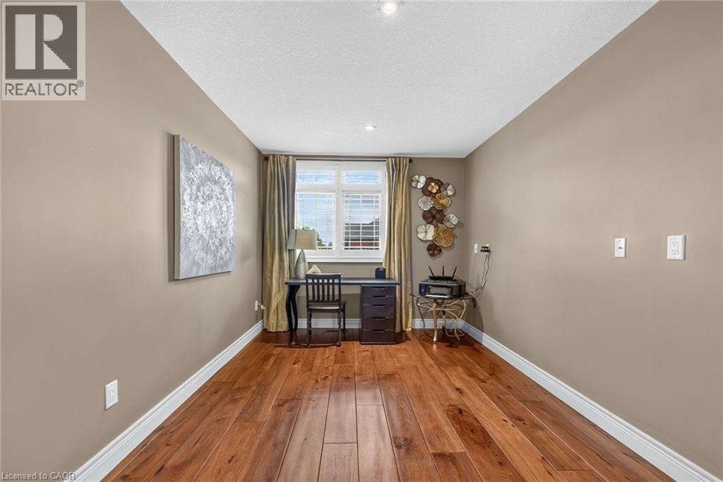 19 Greti Drive, Hamilton, Ontario  L9B 0B9 - Photo 47 - 40869106