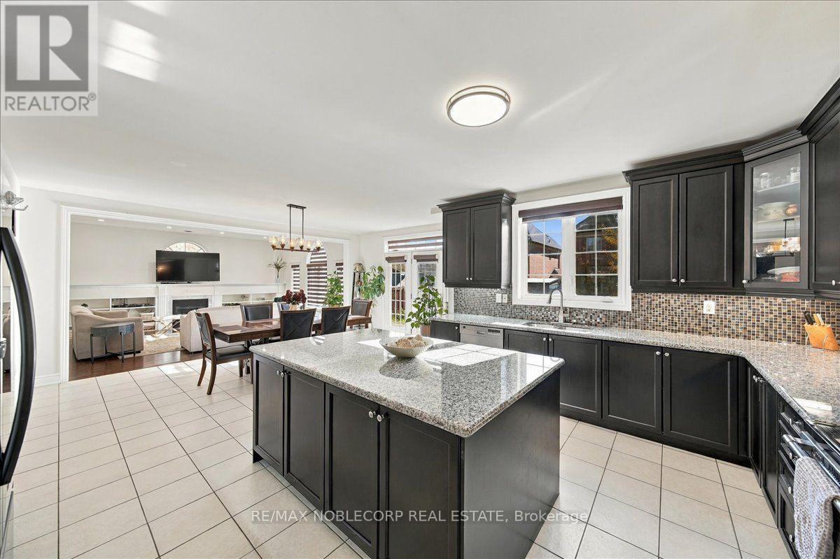 14 Solstice Street, Brampton, Ontario  L6P 3T9 - Photo 17 - W14098772