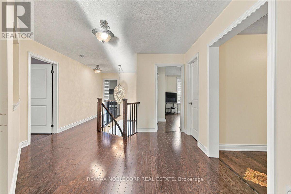 14 Solstice Street, Brampton, Ontario  L6P 3T9 - Photo 23 - W14098772
