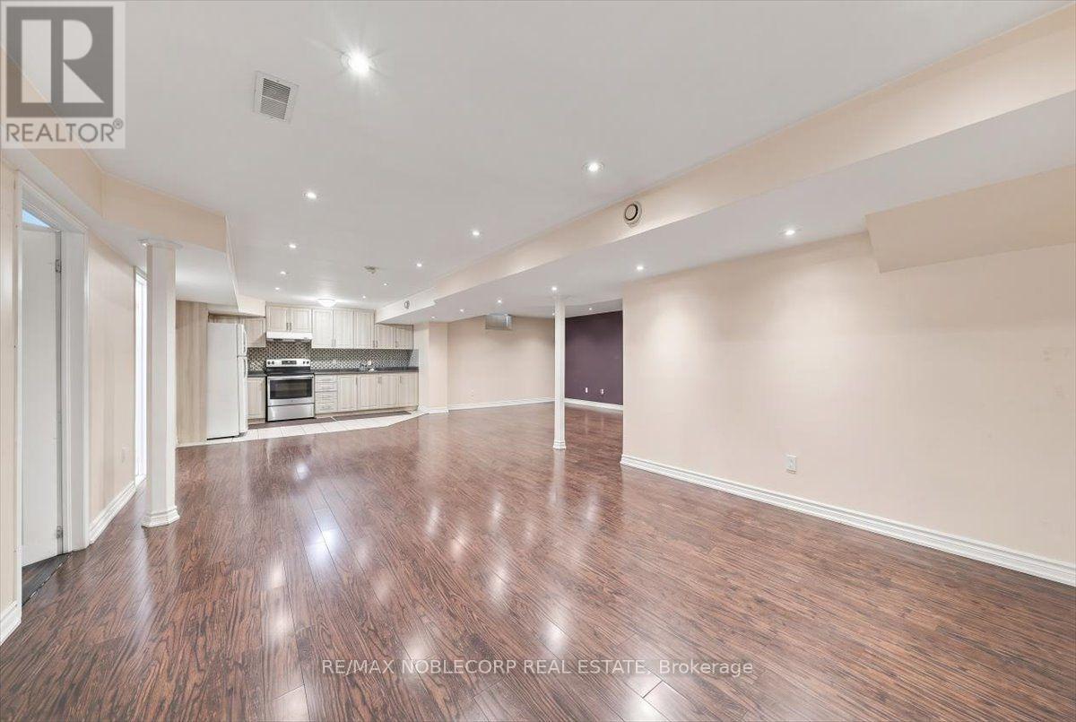 14 Solstice Street, Brampton, Ontario  L6P 3T9 - Photo 37 - W14098772
