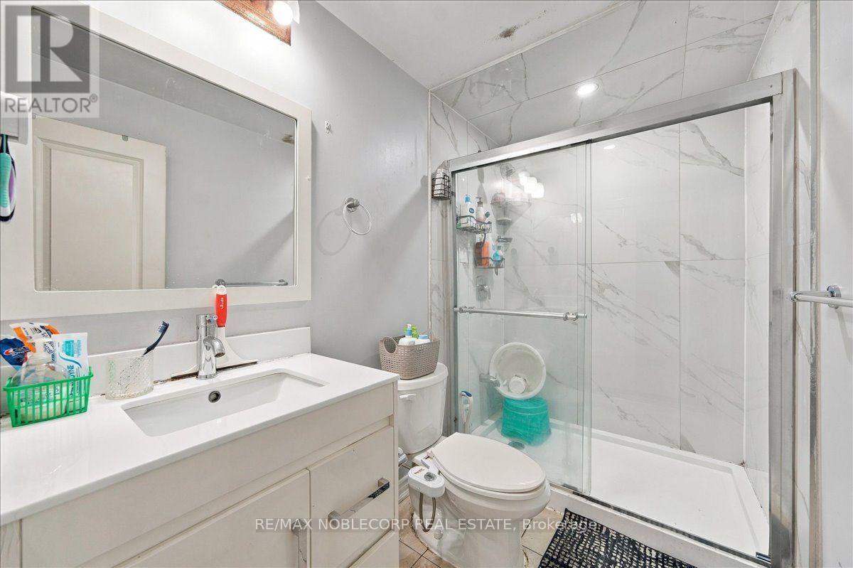 14 Solstice Street, Brampton, Ontario  L6P 3T9 - Photo 40 - W14098772