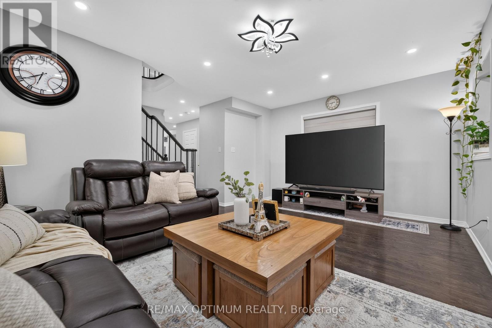 120 Zia Dodda Crescent, Brampton, Ontario  L6P 1T4 - Photo 10 - W14098804