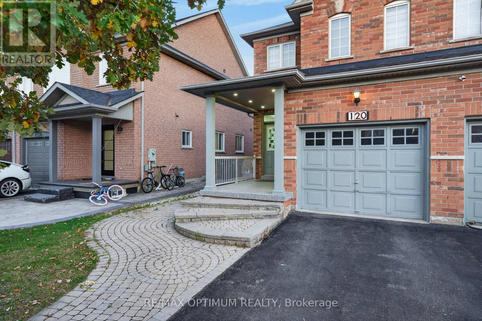 120 Zia Dodda Crescent, Brampton, Ontario  L6P 1T4 - Photo 3 - W14098804