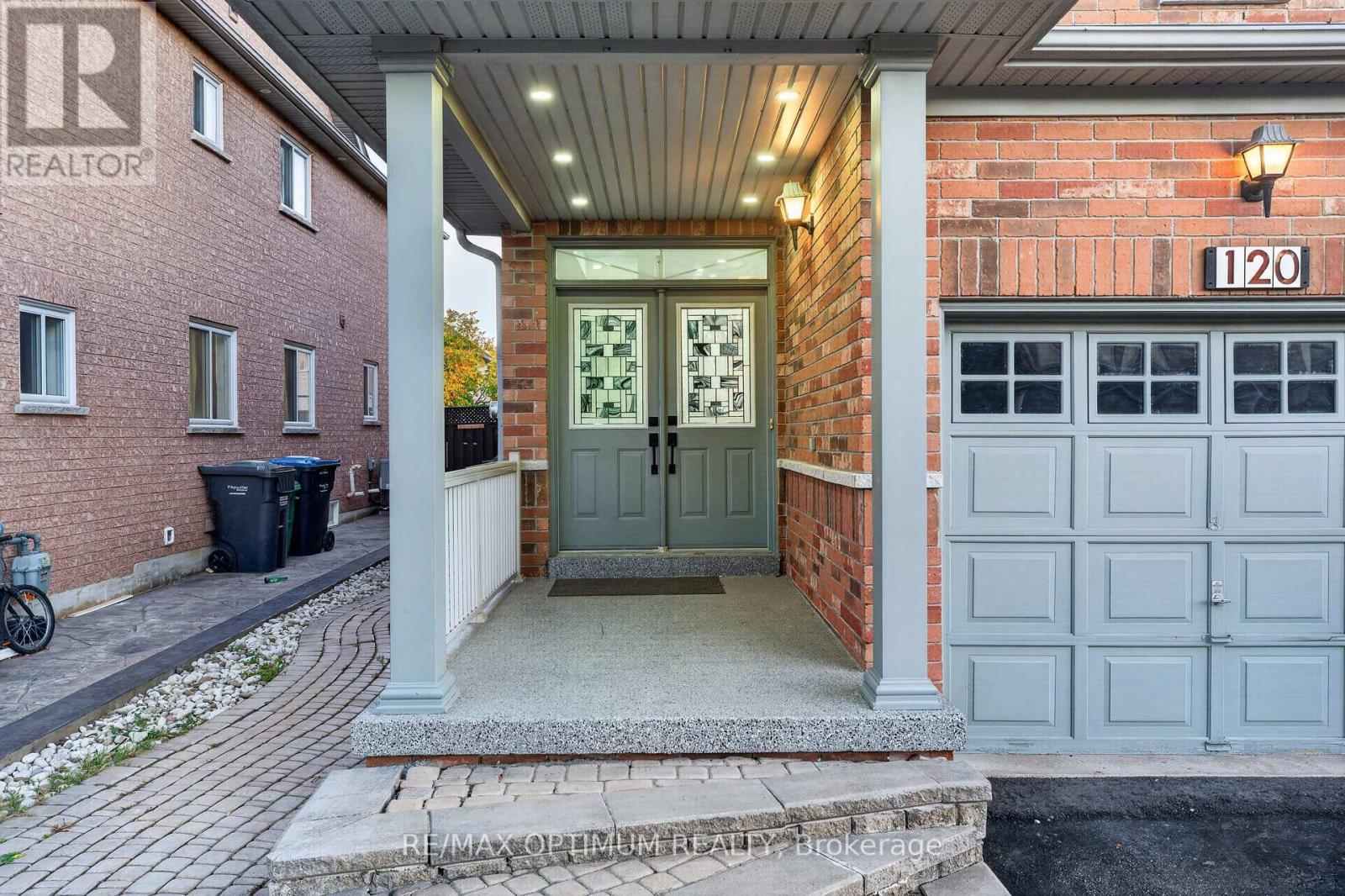 120 Zia Dodda Crescent, Brampton, Ontario  L6P 1T4 - Photo 4 - W14098804