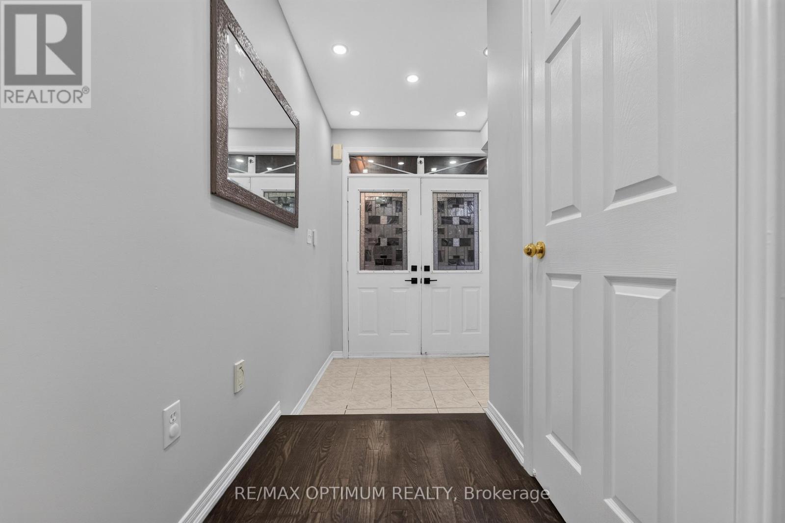 120 Zia Dodda Crescent, Brampton, Ontario  L6P 1T4 - Photo 5 - W14098804