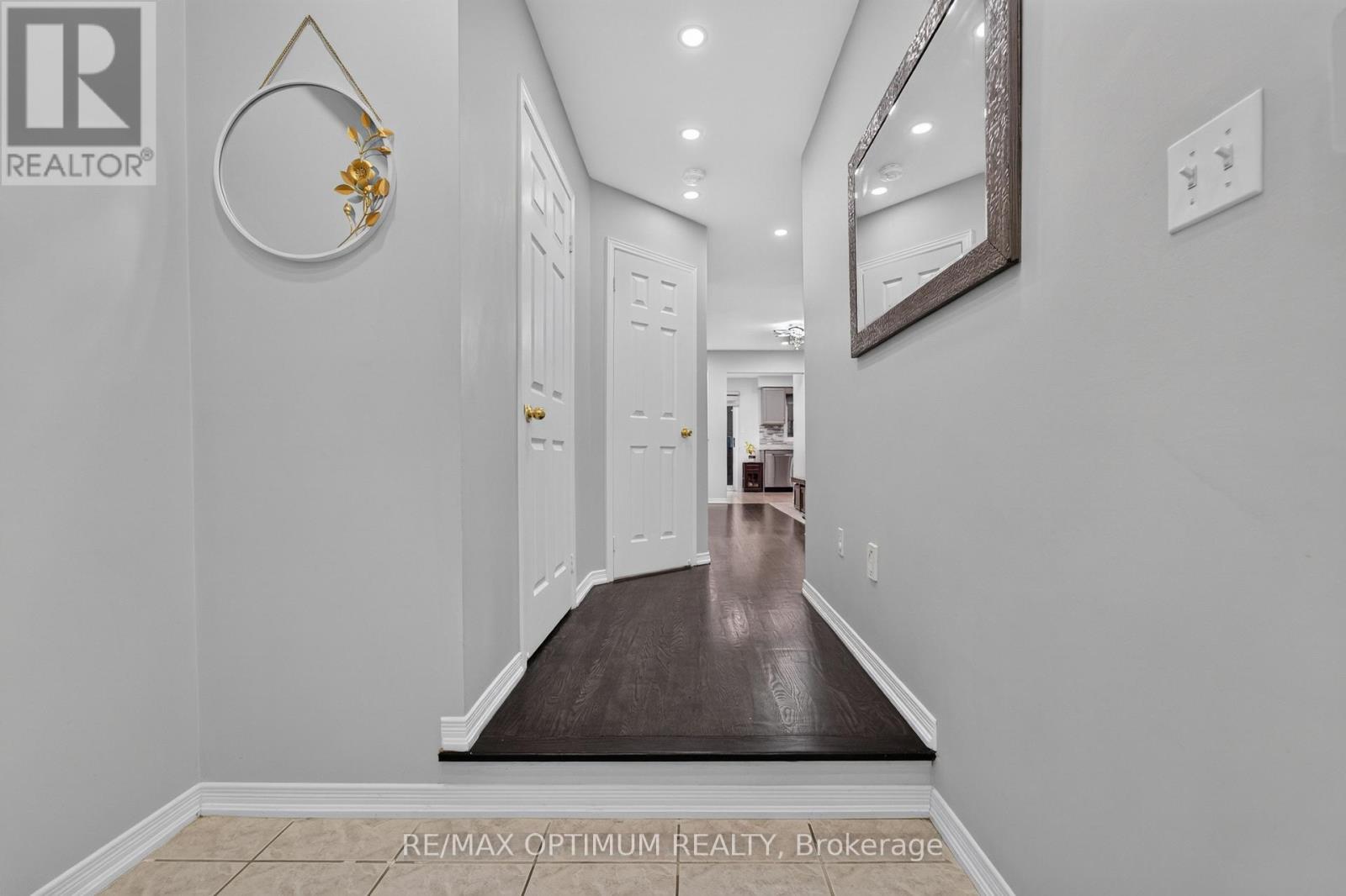 120 Zia Dodda Crescent, Brampton, Ontario  L6P 1T4 - Photo 6 - W14098804