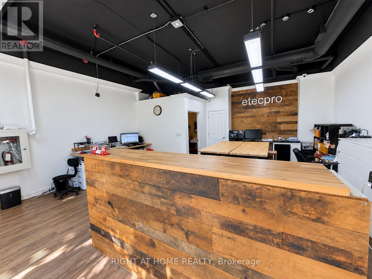 3 - 5327 UPPER MIDDLE ROAD, Burlington, Ontario