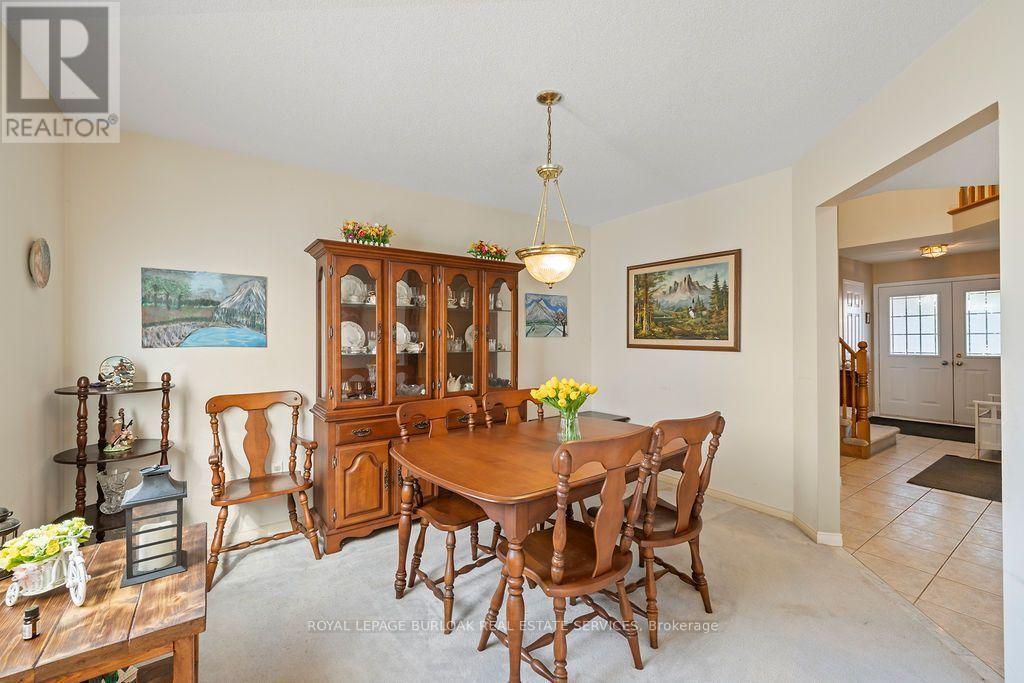 4114 Pincay Oaks Lane, Burlington, Ontario  L7M 4L6 - Photo 11 - W14098856