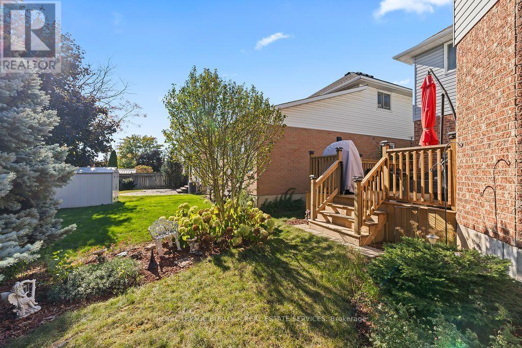 4114 Pincay Oaks Lane, Burlington, Ontario  L7M 4L6 - Photo 38 - W14098856