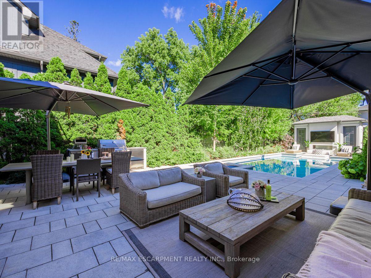 393 Maple Grove Drive, Oakville, Ontario  L6J 4V8 - Photo 46 - W14098868