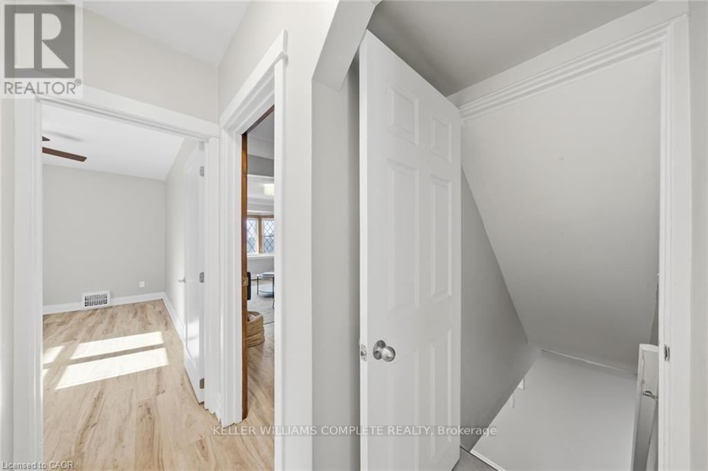 143 Huxley Avenue S, Hamilton, Ontario  L8K 2P9 - Photo 30 - X14098762