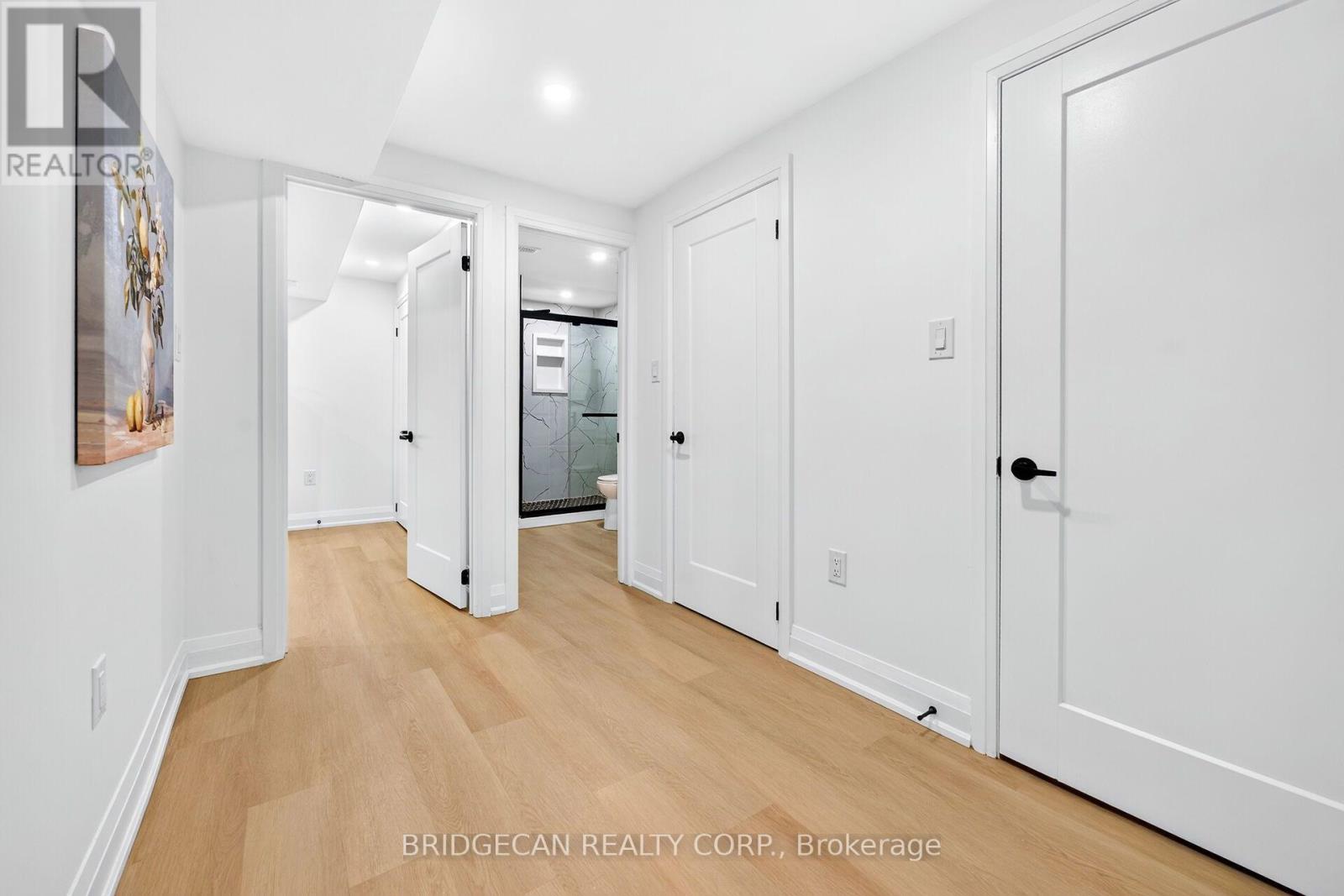 4 Bermuda Court, Hamilton, Ontario  L9C 2J8 - Photo 32 - X14098966