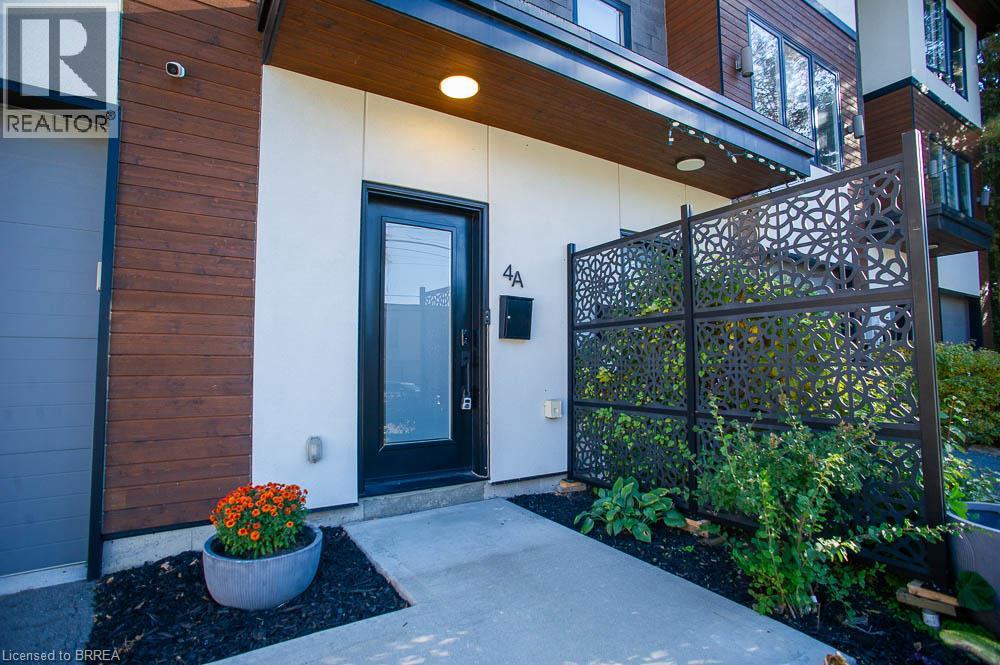 4a Harris Avenue, Brantford, Ontario  N3R 2E9 - Photo 3 - 40872503