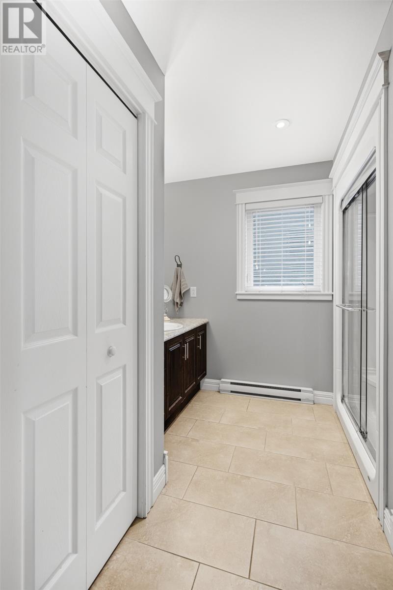 15 Aldergrove Place, St. John's — photo 15