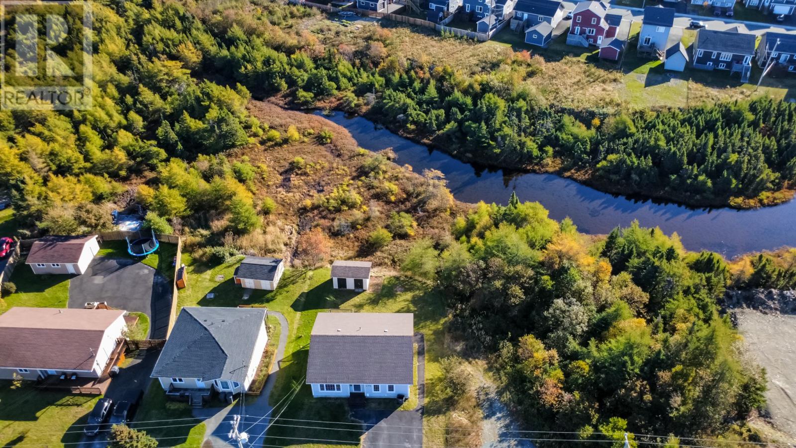 132 St.Thomas Line, Paradise
