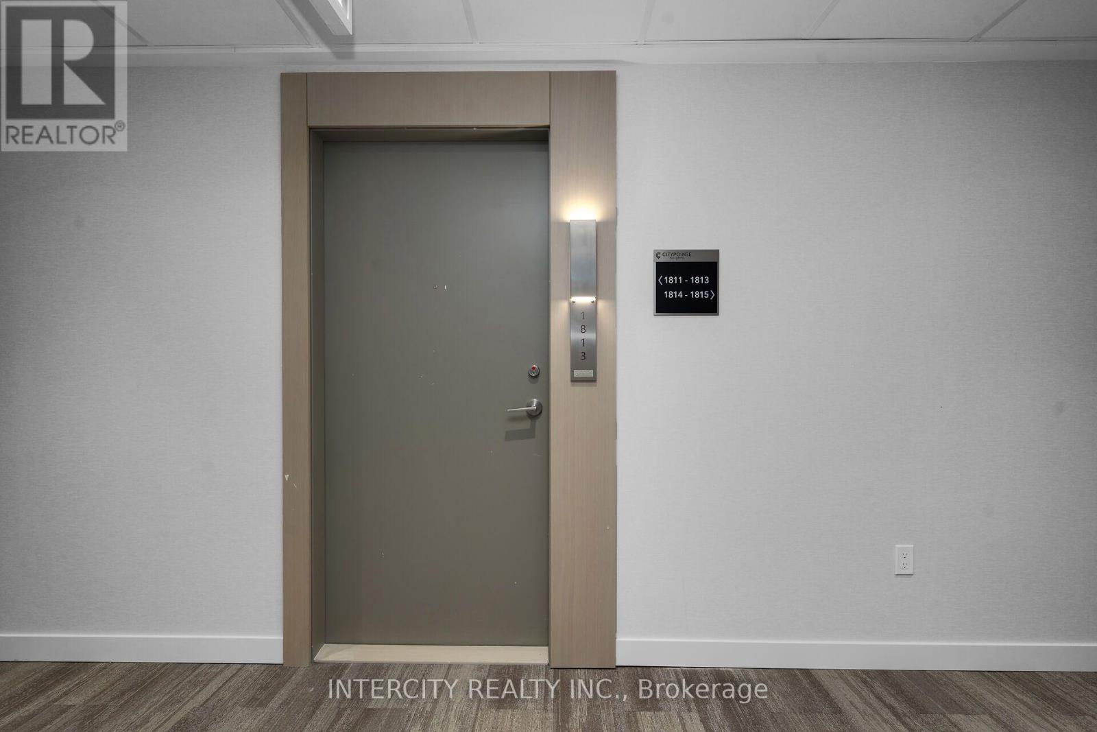 1813 - 15 Skyridge Drive E, Brampton, Ontario  L6P 4S3 - Photo 4 - W14080272