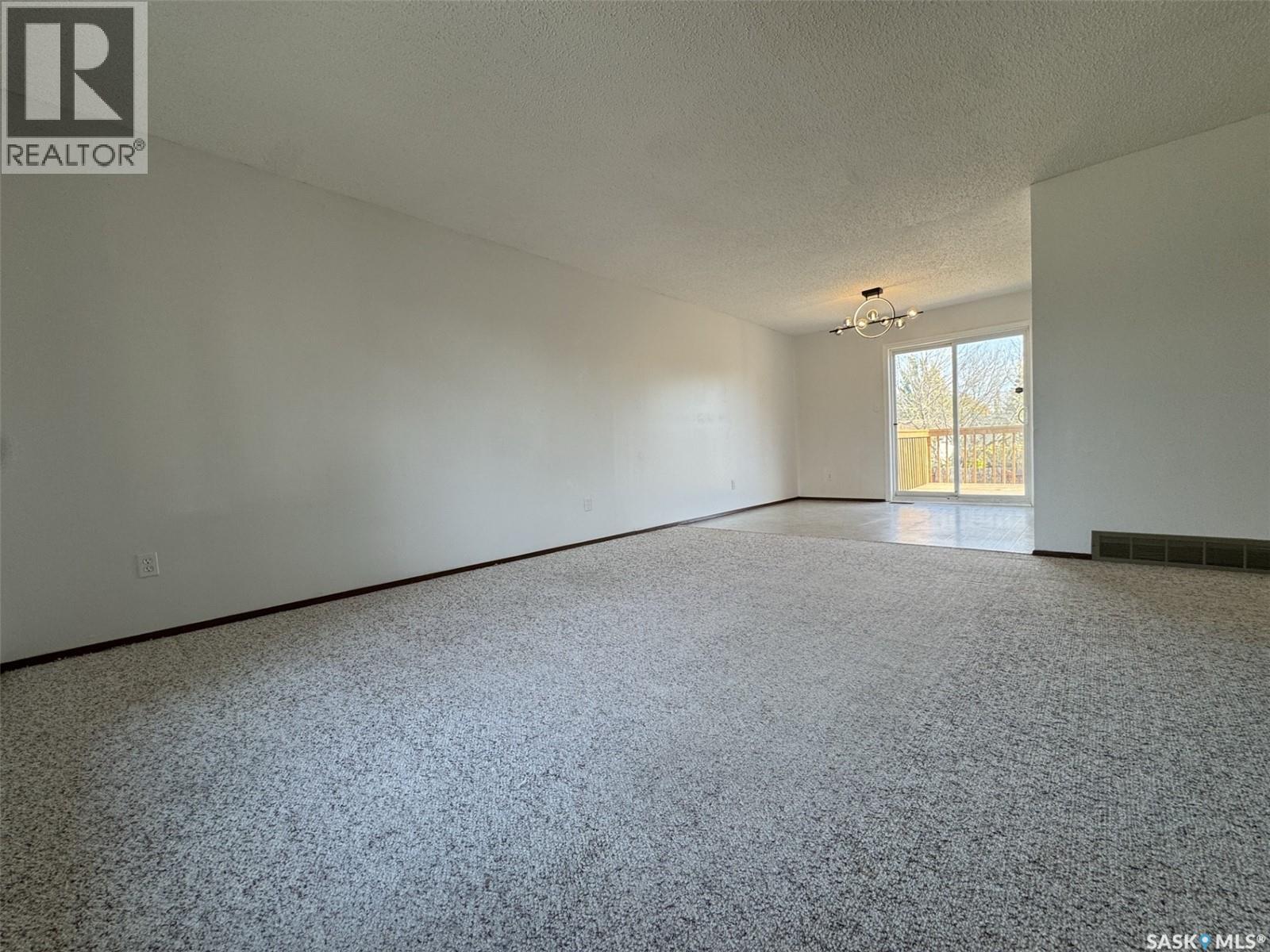 522 Silverwood Road, Saskatoon, Saskatchewan  S7K 6R4 - Photo 9 - SK051562
