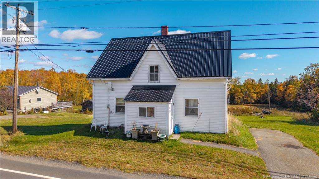 4596 Route 127, Chamcook, New Brunswick  E5B 3A2 - Photo 1 - NB149973