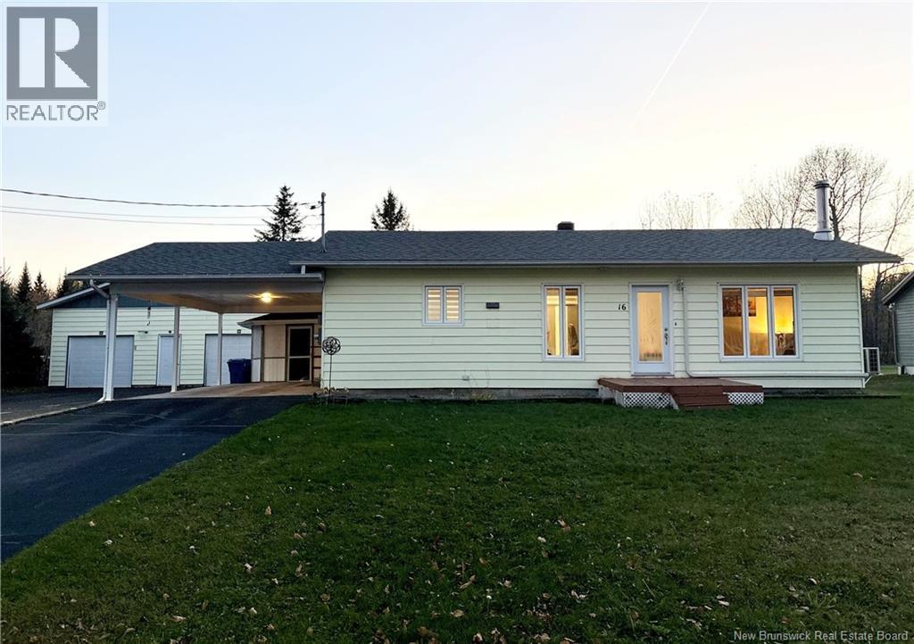 16 4 Ième Avenue, Clair, New Brunswick  E7A 2B3 - Photo 1 - NB149881