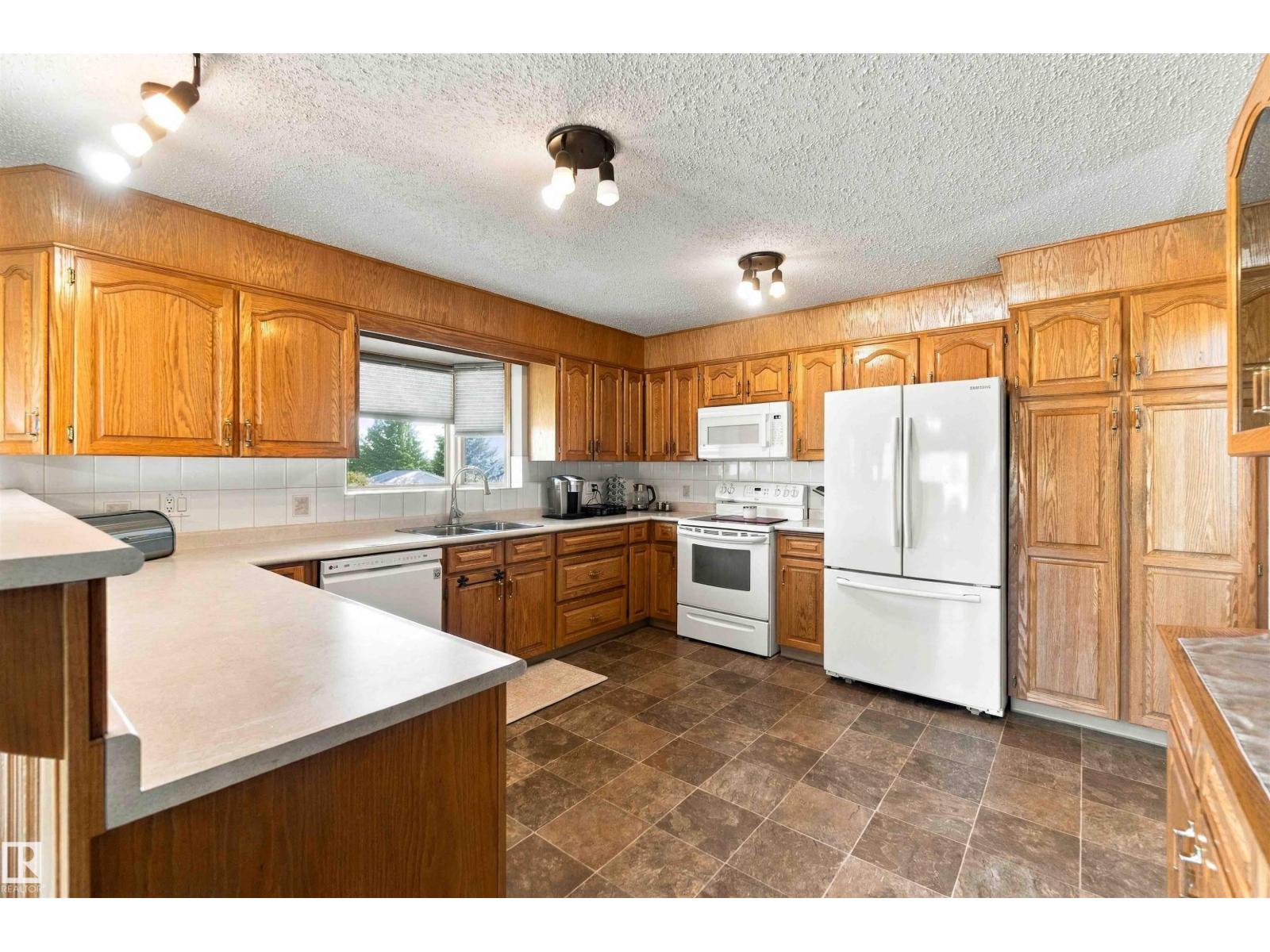 16, 56019 Rge Rd 230, Rural Sturgeon County, Alberta  T0A 1N2 - Photo 13 - E4511294