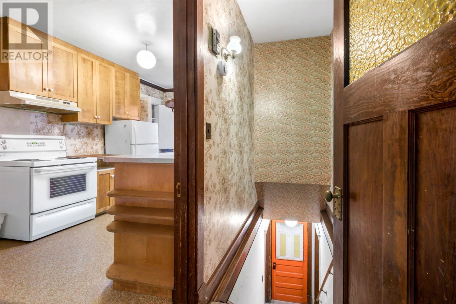 35 Topsail Road, St. John's — photo 25