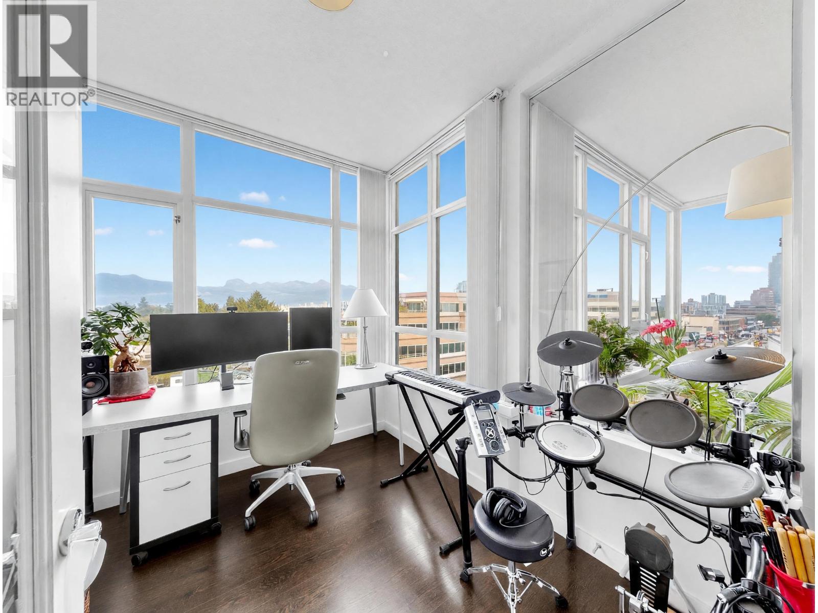 865 2080 W Broadway, Vancouver, British Columbia  V6J 0C7 - Photo 12 - R3176787