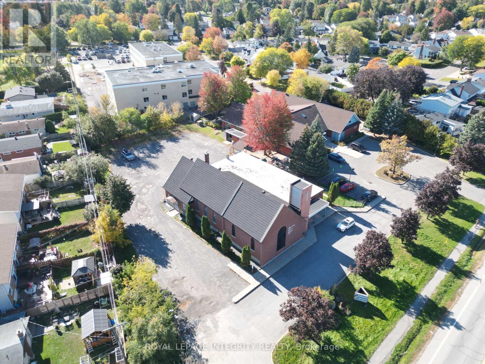 2 - 2244 Russell Road, Ottawa, Ontario  K1G 1B3 - Photo 10 - X14099112