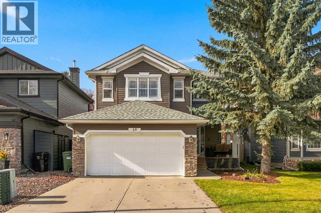 19 Chapman Way SE, Calgary, Alberta  T2X 3R1 - Photo 1 - A2352528