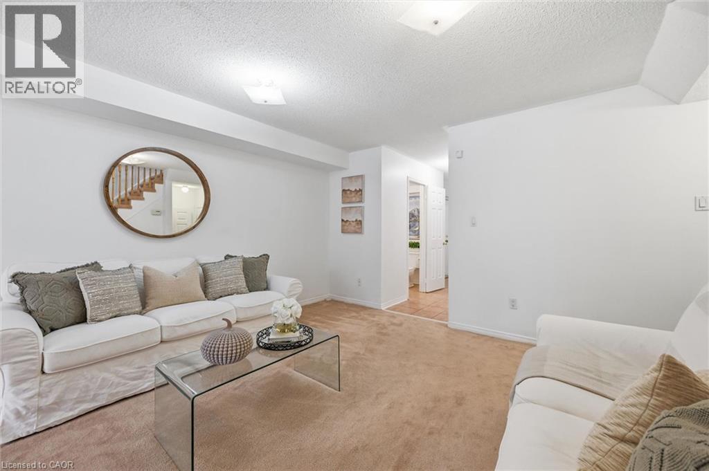 5555 Prince William Drive Unit# 21, Burlington, Ontario L7L 6P3 - Photo 7 - 40869595