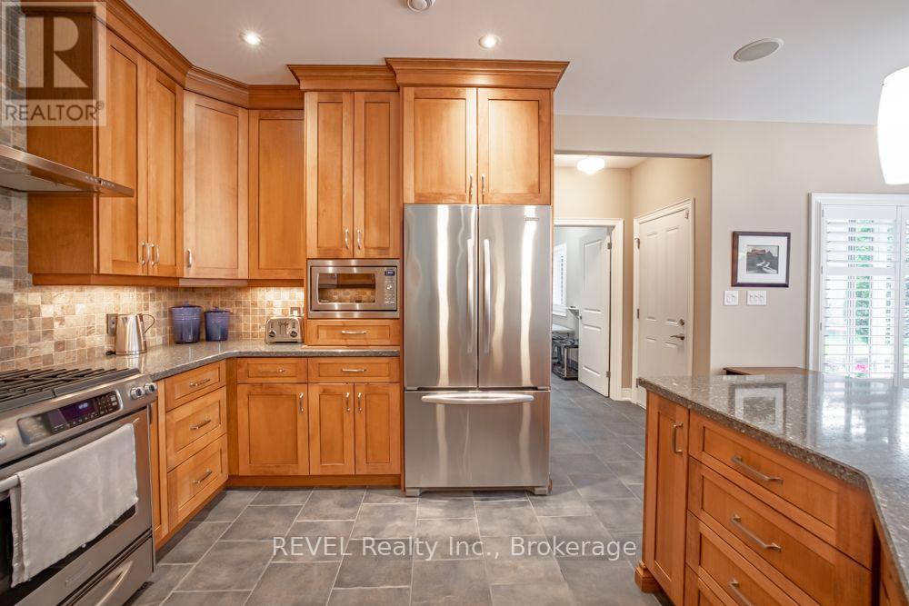 3595 Algonquin Drive, Fort Erie (Ridgeway), Ontario L0S 1N0 - Photo 8 - X14099044