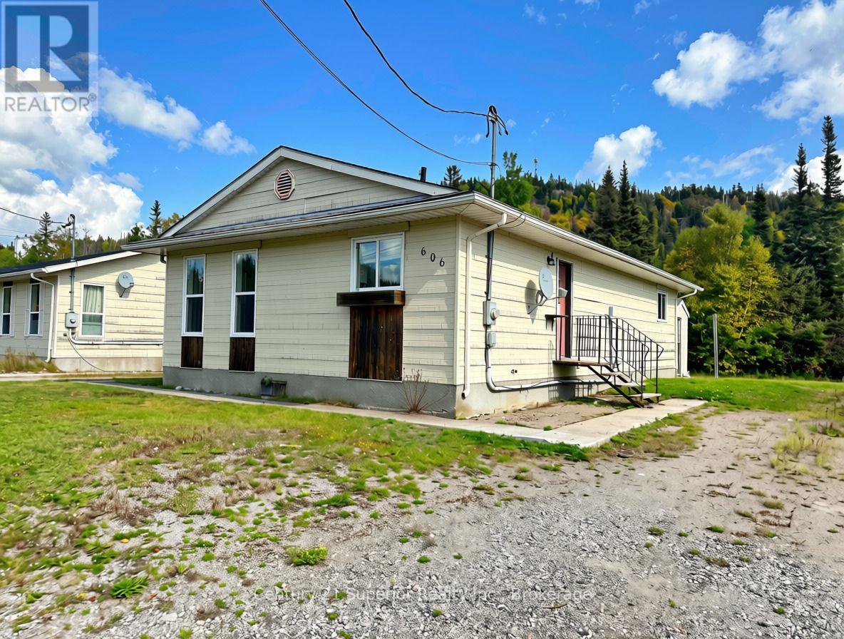 606 Peary Street, Schreiber, Ontario  P0T 2S0 - Photo 33 - X14099096